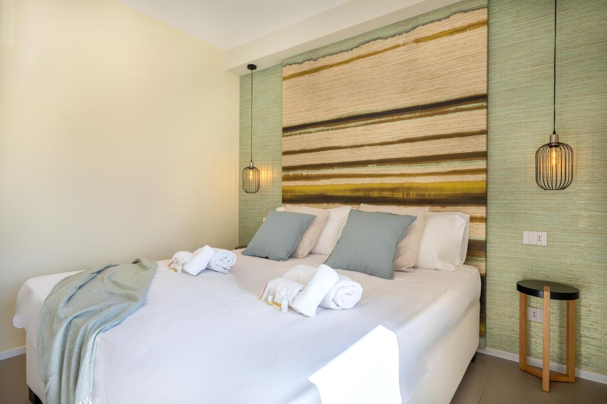 Exclusive Deluxe Apt Up To 6 People & Heated Tub Polignano a Mare Exterior foto